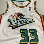 Maillot de Basket #33 Hill Pistons Vintage authentique Blanc